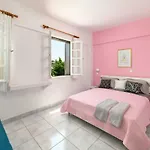 Stylish New Studio In Old Town Rhodes